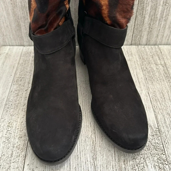 NWOT STUART WEITZMAN BLACK SUEDE ANIMAL PRINT ANKLE BOOTS SIZE: 8.5 - Picture 9 of 9